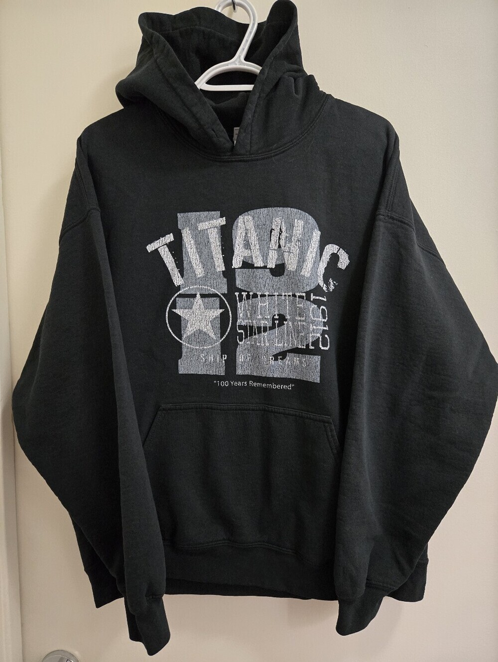 Ladies  Titanic Hoodie (XL)